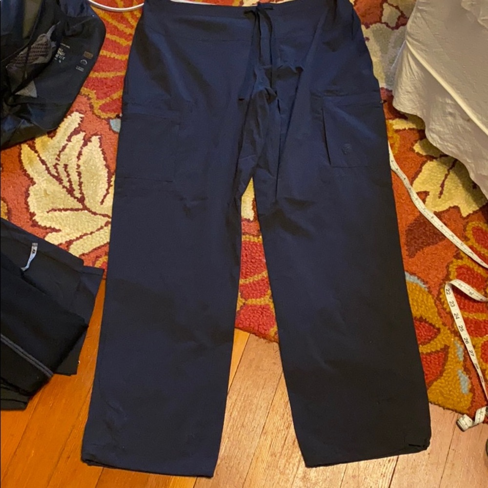 Mountain hardware pants
